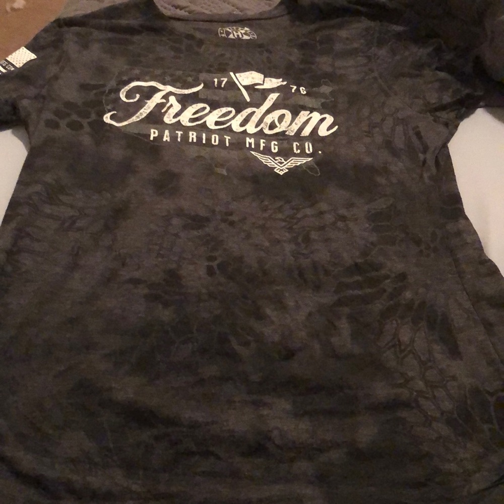 Grey woman’s t-shirt